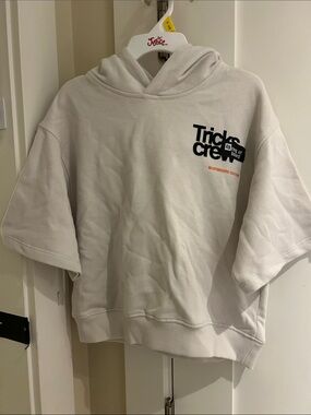Trick Crew Kids Short-Sleeve Hoodie - White Brand New without tag Zara Boys 7-8